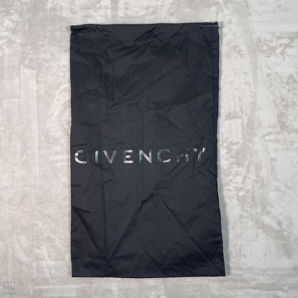 Givenchy Dust Bag Black